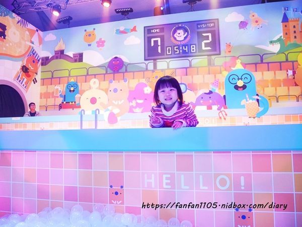 HELLO!搞怪8咘特區 玩樂式互動特展!幻境霧球光影秀，全台最大LED炫彩球池 寒假親子同遊的好去處  (33).JPG