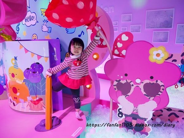 HELLO!搞怪8咘特區 玩樂式互動特展!幻境霧球光影秀，全台最大LED炫彩球池 寒假親子同遊的好去處  (23).JPG