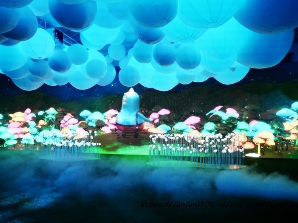 HELLO!搞怪8咘特區 玩樂式互動特展!幻境霧球光影秀，全台最大LED炫彩球池 寒假親子同遊的好去處  (10).JPG