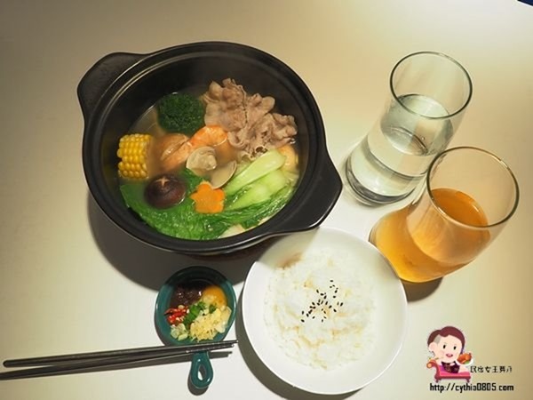 桃園火車站美食-陶淵明精緻鍋物-令人驚艷的獨家田園高湯,藥膳湯頭讓我難忘,還有好吃的滷肉飯!!! (邀約) @民宿女王芽月-美食.旅遊.全台趴趴走 桃園火車站美食-陶淵明精緻鍋物-令人驚艷的獨家田園高湯,藥膳湯頭讓我難忘,還有好吃的滷肉飯!!! (邀約) @民宿女王芽月-美食.旅遊.全台趴趴走