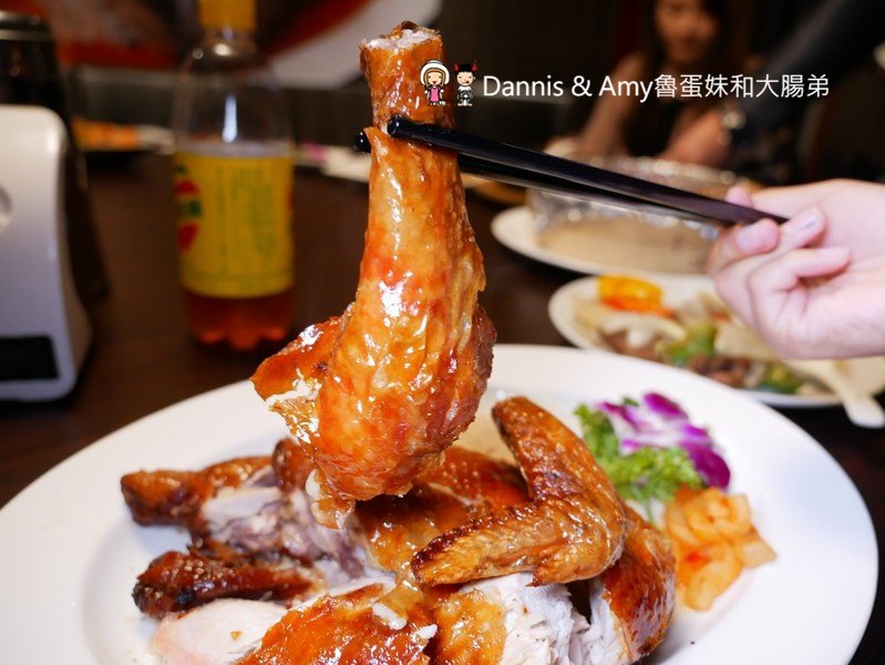 《新竹竹北美食》百家班活蝦-竹北光明店。每日屏東直送活跳跳泰國蝦。菜色推薦菜單分享︱ 影片