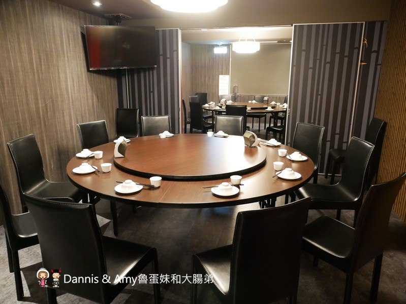 《新竹竹北美食》百家班活蝦-竹北光明店。每日屏東直送活跳跳泰國蝦。菜色推薦菜單分享︱ 影片