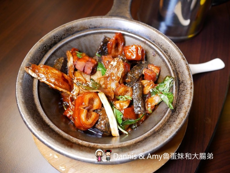 《新竹竹北美食》百家班活蝦-竹北光明店。每日屏東直送活跳跳泰國蝦。菜色推薦菜單分享︱ 影片