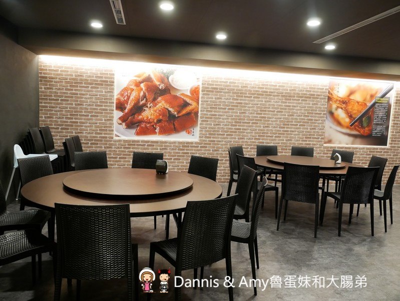 《新竹竹北美食》百家班活蝦-竹北光明店。每日屏東直送活跳跳泰國蝦。菜色推薦菜單分享︱ 影片