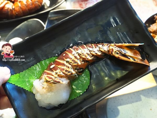 桃園藝文特區美食-初嘛超市鍋物-吃多少算多少，還有澎湖產地直送海鮮跟日本黑毛和牛啊~~(邀約) @民宿女王芽月-美食.旅遊.全台趴趴走