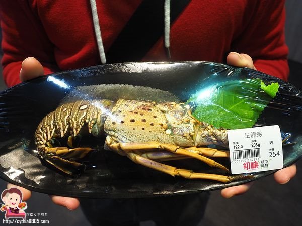 桃園藝文特區美食-初嘛超市鍋物-吃多少算多少，還有澎湖產地直送海鮮跟日本黑毛和牛啊~~(邀約) @民宿女王芽月-美食.旅遊.全台趴趴走