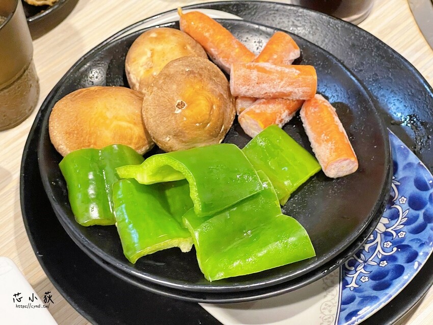 愛烤愛對囉 台中店，台中中山公園燒烤吃到飽499元起享超豐富百種品項，專人幫烤服務 - Cyndi love’s 享食天堂