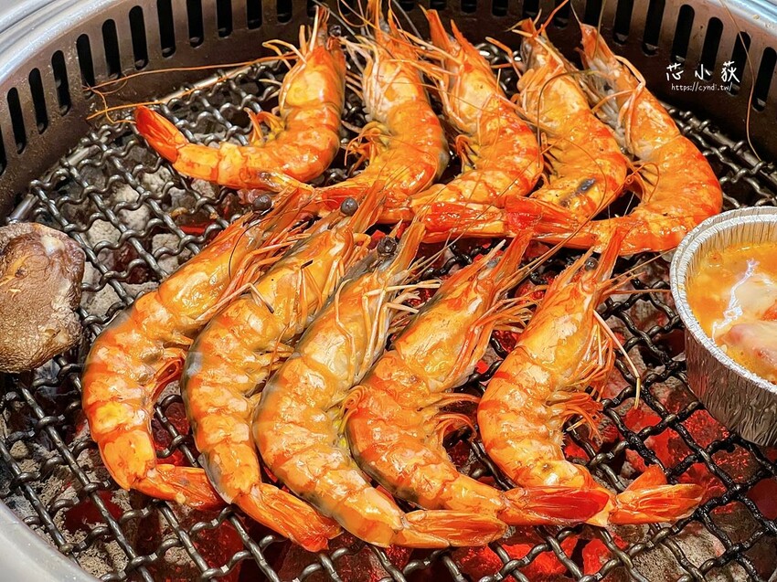 愛烤愛對囉 台中店，台中中山公園燒烤吃到飽499元起享超豐富百種品項，專人幫烤服務 - Cyndi love’s 享食天堂