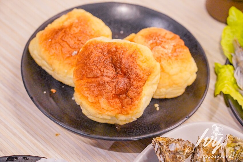 愛烤愛對囉台中店 |台中燒烤吃到飽推薦，全新菜單多達100種菜色，吃的到日韓式口味、軟絲、比臉大牛排 - 艾薇覓食趣