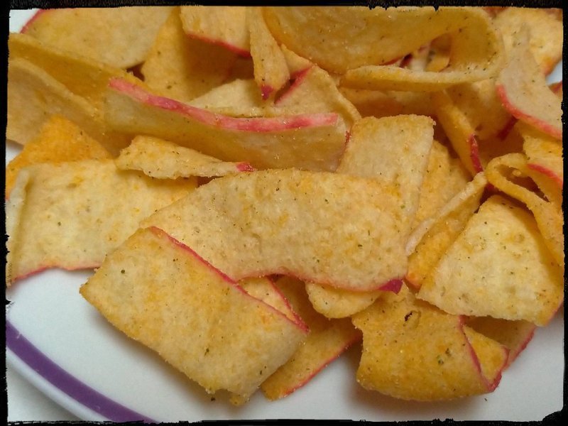 年假必備泰國團購零食~酥脆好吃的MAX OCEANS炸雞皮!