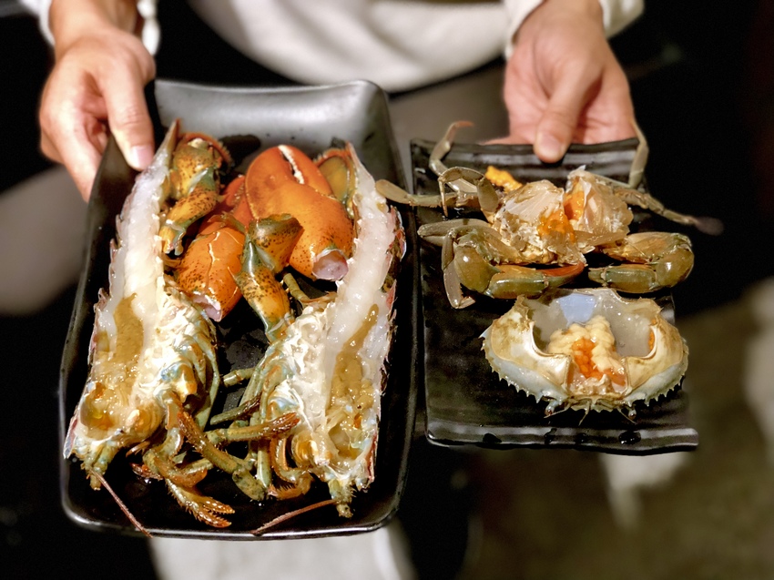 [台北松山]超越水產超市火鍋想吃自己拿肉多多火鍋新品牌 / 活龍蝦588元 / 火鍋蒸籠兩吃法 / 產地直送、平價供應 / 超市火鍋第一品牌