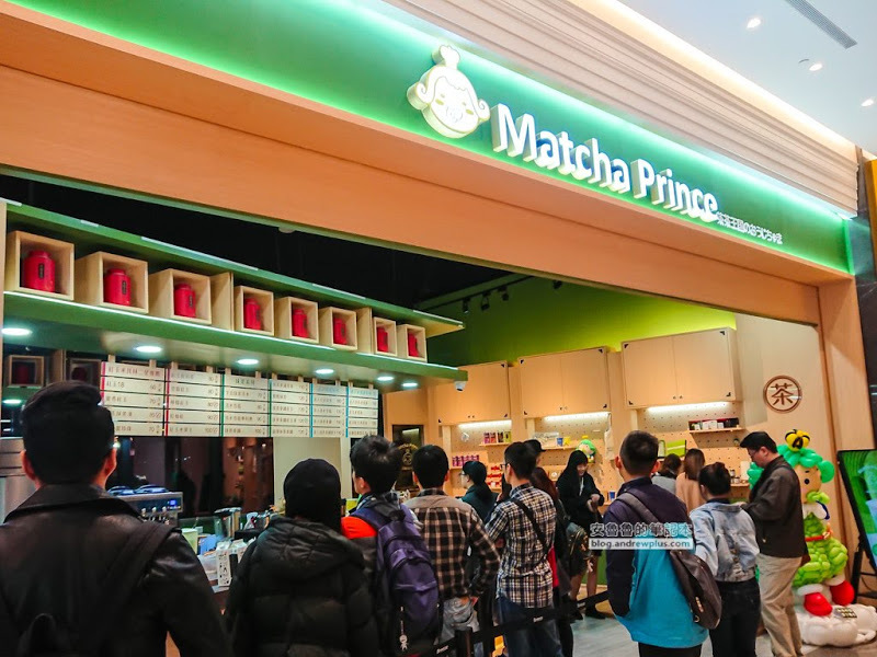 微風南山-男生也會覺得好逛的購物中心,藍瓶咖啡,一風堂拉麵,興記菜館,東京牛奶起司工房