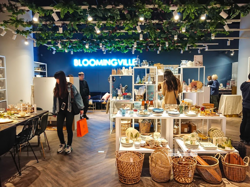 微風南山-男生也會覺得好逛的購物中心,藍瓶咖啡,一風堂拉麵,興記菜館,東京牛奶起司工房