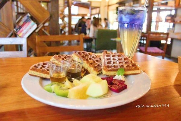 49125690_2140758356254067_4192909595917680640_n (1)