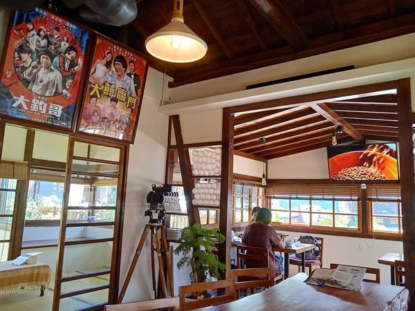 49114010_378746799552758_7148972089234423808_n