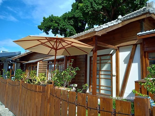 49014539_328572281080799_7434075879518502912_n