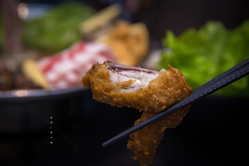 【板橋美食】粉享喫鍋～河粉x火鍋x熱炒｜越南『越式鐵帽鍋』強勢登台～親民價位人多人少吃鍋都能很滿足｜板橋新埔捷運站美食