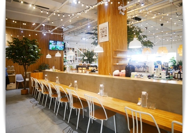 好美的「Zone Café 弄咖啡親子餐廳」時尚露營野餐風 ♡