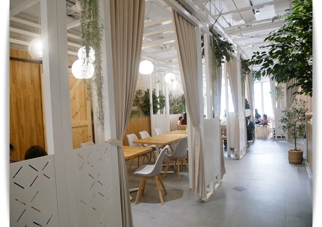 好美的「Zone Café 弄咖啡親子餐廳」時尚露營野餐風 ♡