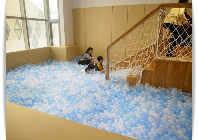 好美的「Zone Café 弄咖啡親子餐廳」時尚露營野餐風 ♡