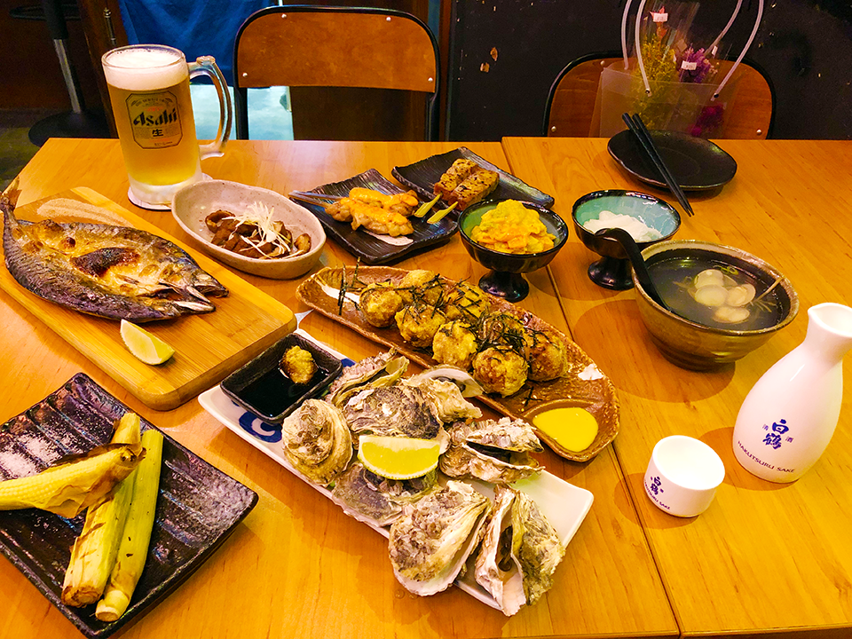 夜問,我不是他媽媽,水果甜酒,清酒,市民大道居酒屋,丼飯,一夜干,台啤,烤肉,慶生,聚餐,尾牙,春酒,明太子,松露,和牛,松板豬,牡蠣,生蠔