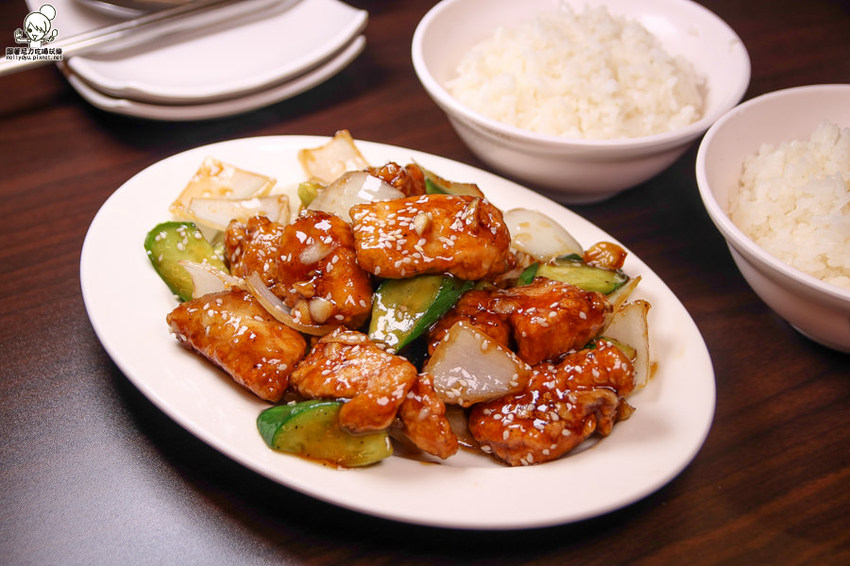 親民百元家常滿漢全席料理之莊腳味家常菜，免花大錢就能吃到大餐 - 跟著尼力吃喝玩樂＆親子生活