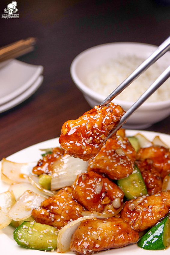 親民百元家常滿漢全席料理之莊腳味家常菜，免花大錢就能吃到大餐 - 跟著尼力吃喝玩樂＆親子生活