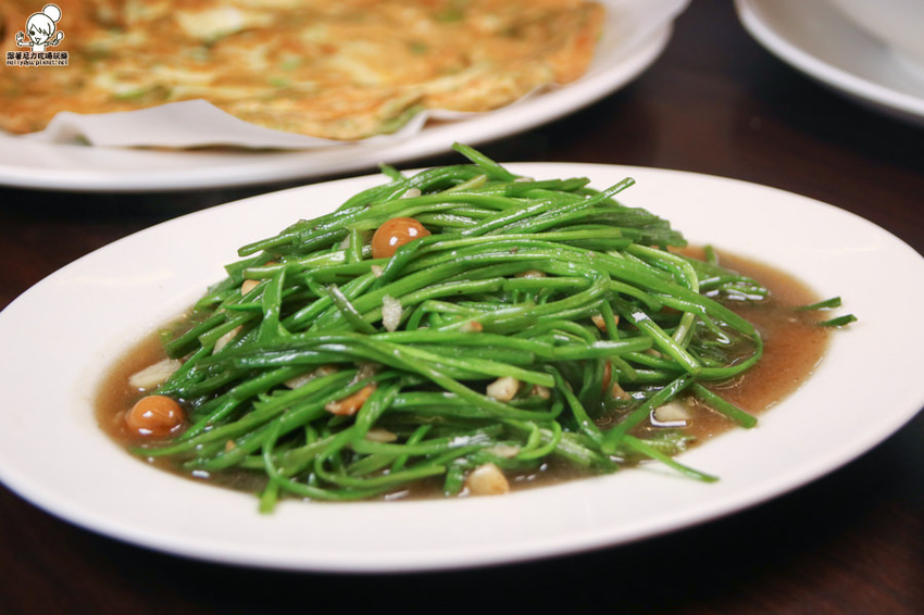 親民百元家常滿漢全席料理之莊腳味家常菜，免花大錢就能吃到大餐 - 跟著尼力吃喝玩樂＆親子生活