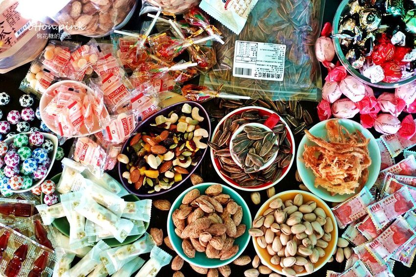 別去年貨大街人擠人!台中年貨這裡辦-台灣e食館開心果、進口巧克力也可送禮,年節禮盒甜甜價還買十送一喔!