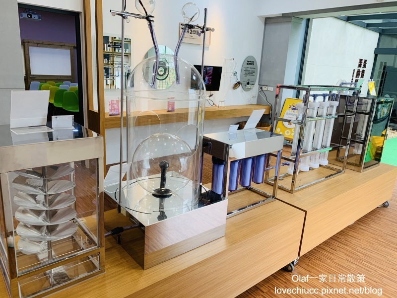 【桃園景點】全台唯一粉紅色大鳥居 蛋寶生技不老村 不用出國就能摸到長壽尊 日式浴衣體驗 免費停車場門票可以抵消費 親子寵物友善觀光工廠 (帶著寶寶去旅行1y3m)