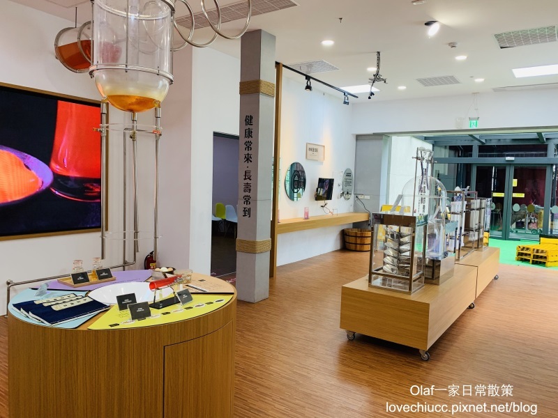 【桃園景點】全台唯一粉紅色大鳥居 蛋寶生技不老村 不用出國就能摸到長壽尊 日式浴衣體驗 免費停車場門票可以抵消費 親子寵物友善觀光工廠 (帶著寶寶去旅行1y3m)