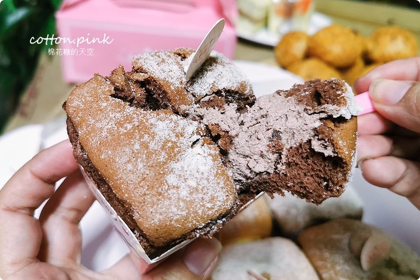 爆漿泡芙一顆只要10元！超好吃鹹蛋糕還買一送一！童話泡芙便宜也有超好貨