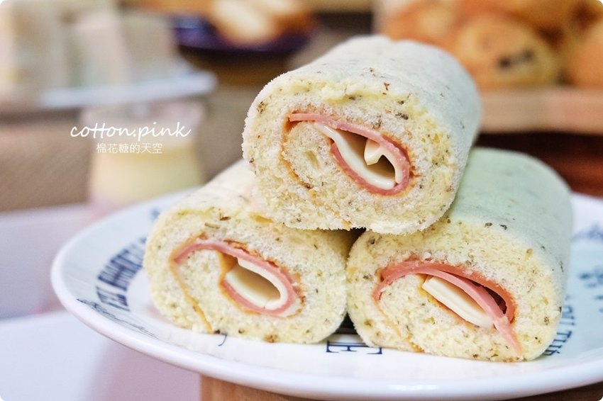 爆漿泡芙一顆只要10元！超好吃鹹蛋糕還買一送一！童話泡芙便宜也有超好貨