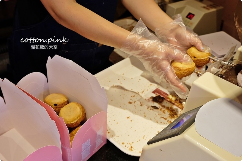 爆漿泡芙一顆只要10元！超好吃鹹蛋糕還買一送一！童話泡芙便宜也有超好貨