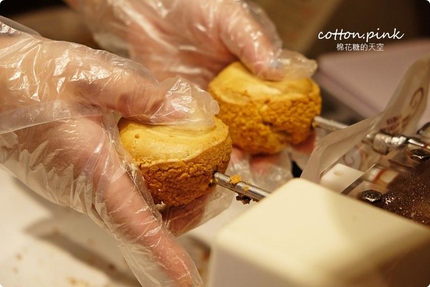 爆漿泡芙一顆只要10元！超好吃鹹蛋糕還買一送一！童話泡芙便宜也有超好貨