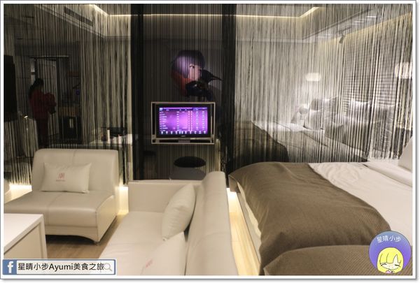 潮旅館：[住宿]►桃園住宿旅館推薦◄168inn集團－潮旅館／潮10人房／潮4人房(KTV)／英國斯林百蘭皇室名床／免費自助早午餐、現烘咖啡，及主廚單點鐵板早餐，現點現做