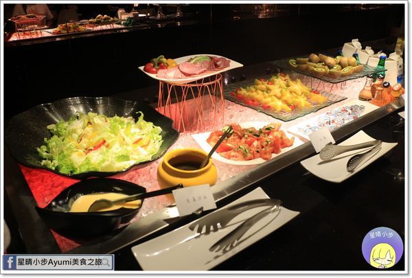 潮旅館：[住宿]►桃園住宿旅館推薦◄168inn集團－潮旅館／潮10人房／潮4人房(KTV)／英國斯林百蘭皇室名床／免費自助早午餐、現烘咖啡，及主廚單點鐵板早餐，現點現做