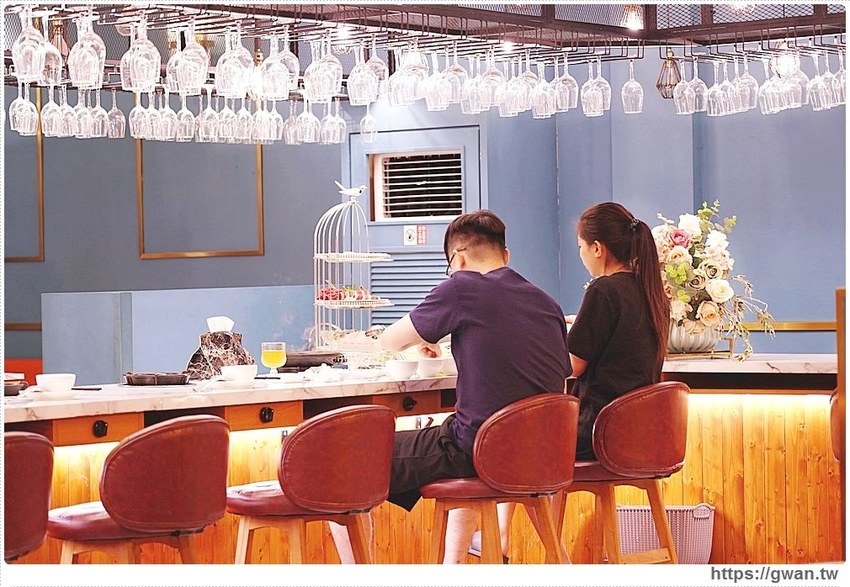 台中火烤兩吃只要288元，還有明治冰淇淋吃到飽，姓林的再請你免費吃肉肉！