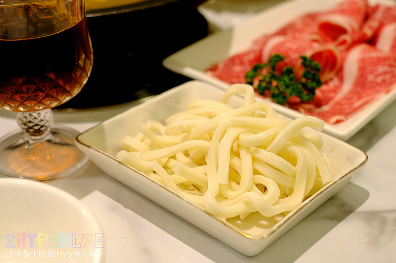 久違石頭火鍋,台中小火鍋,台中涮涮鍋,台中火鍋,台中美食,台中西屯火鍋,台中西屯美食,石頭火鍋,逢甲火鍋,逢甲美食 @強生與小吠的Hyper人蔘~