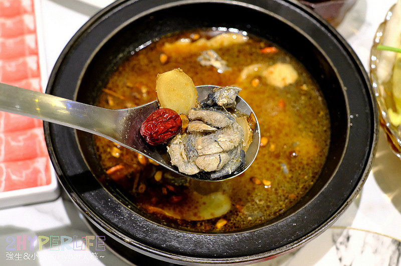 久違石頭火鍋,台中小火鍋,台中涮涮鍋,台中火鍋,台中美食,台中西屯火鍋,台中西屯美食,石頭火鍋,逢甲火鍋,逢甲美食 @強生與小吠的Hyper人蔘~