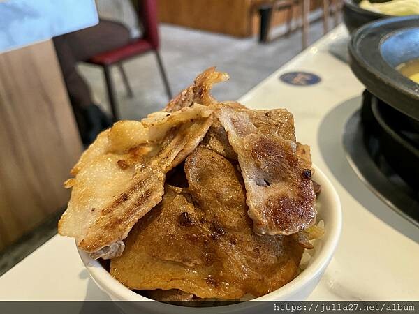 20230108_042548381_iOS-1