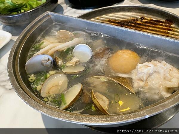 20230108_041011213_iOS-1