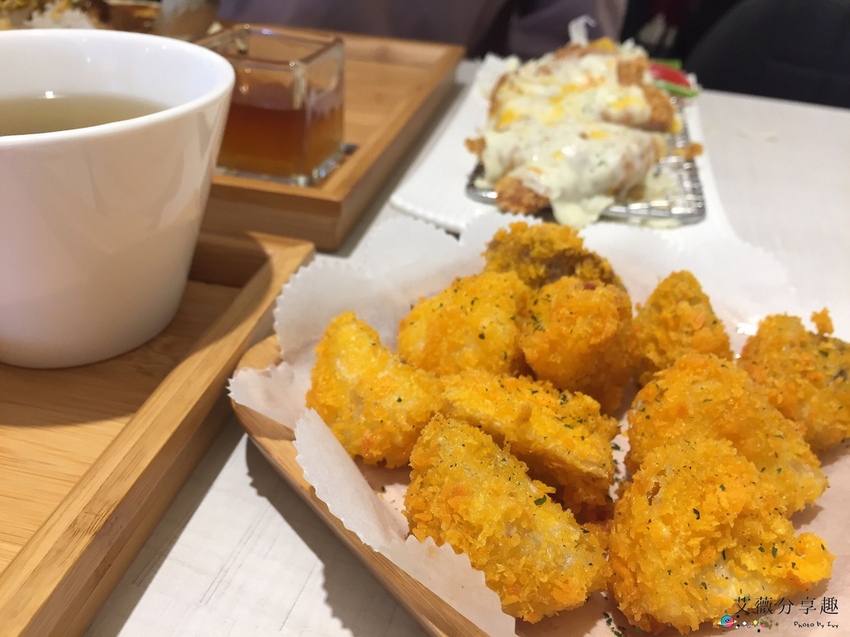 茉莉公主蛋包飯  || 台中北屯五目坊的隱藏版裙擺公主風蛋包飯，親子友善和家庭聚餐餐廳