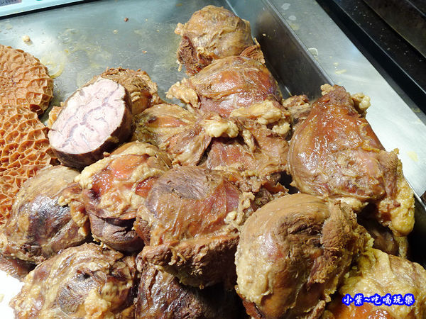 滷牛腱-牛哥滷味 (1).jpg