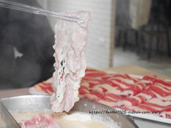 【台北火鍋】熊飽鍋物-東興店 #南京三民站 #宜蘭人氣火鍋店 #泰迪熊主題餐廳 #火鍋 #牛奶鍋 (31).JPG