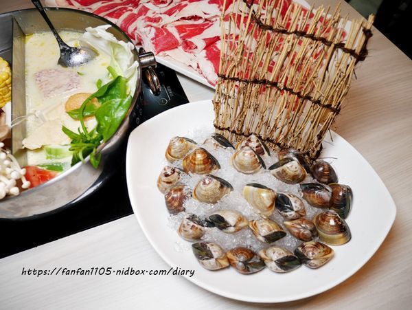 【台北火鍋】熊飽鍋物-東興店 #南京三民站 #宜蘭人氣火鍋店 #泰迪熊主題餐廳 #火鍋 #牛奶鍋 (27).JPG