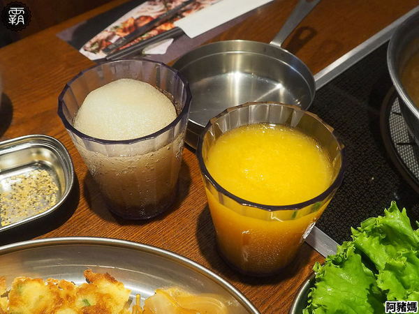 阿豬媽아줌마韓式烤肉x火鍋吃到飽(總店)： 阿豬媽韓式烤肉火鍋吃到飽，中友商圈燒烤吃到飽，韓國老闆醃漬醬肉，多達40種食材！