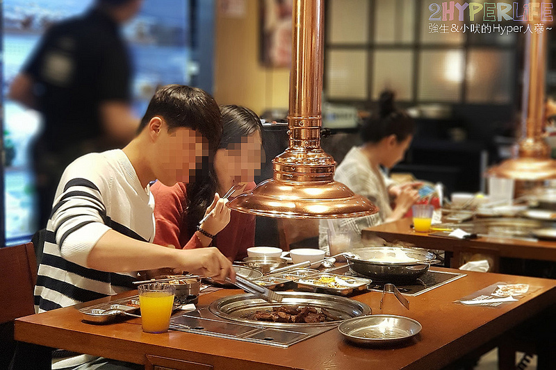 台中火鍋吃到飽,台中火鍋懶人包,台中烤肉推薦,台中烤肉火鍋吃到飽,台中美食,台中美食懶人包,台中韓式,台中韓式烤肉,台中韓式烤肉懶人包,台中韓式燒肉,烤肉吃到飽,生菜包肉,阿豬媽,韓國料理,韓式烤肉,韓式燒肉 @強生與小吠的Hyper人蔘~