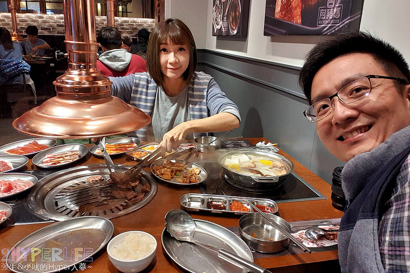 台中火鍋吃到飽,台中火鍋懶人包,台中烤肉推薦,台中烤肉火鍋吃到飽,台中美食,台中美食懶人包,台中韓式,台中韓式烤肉,台中韓式烤肉懶人包,台中韓式燒肉,烤肉吃到飽,生菜包肉,阿豬媽,韓國料理,韓式烤肉,韓式燒肉 @強生與小吠的Hyper人蔘~