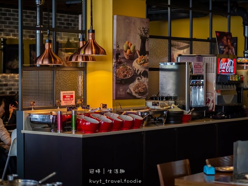 台中烤肉火鍋吃到飽-阿豬媽韓式烤肉火鍋吃到飽台中總店53.jpg